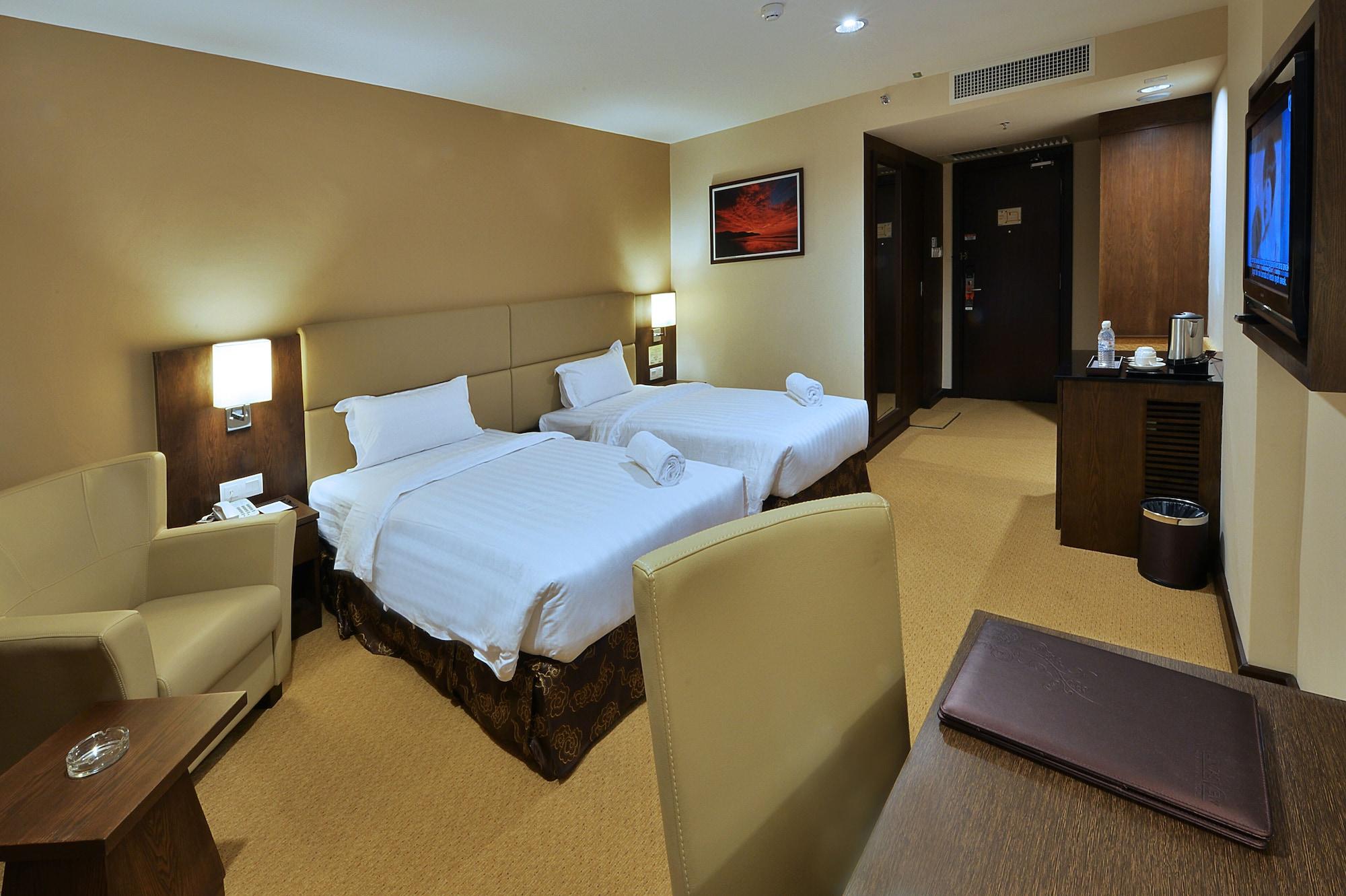 Lintas View Hotel Кота Кинабалу Екстериор снимка