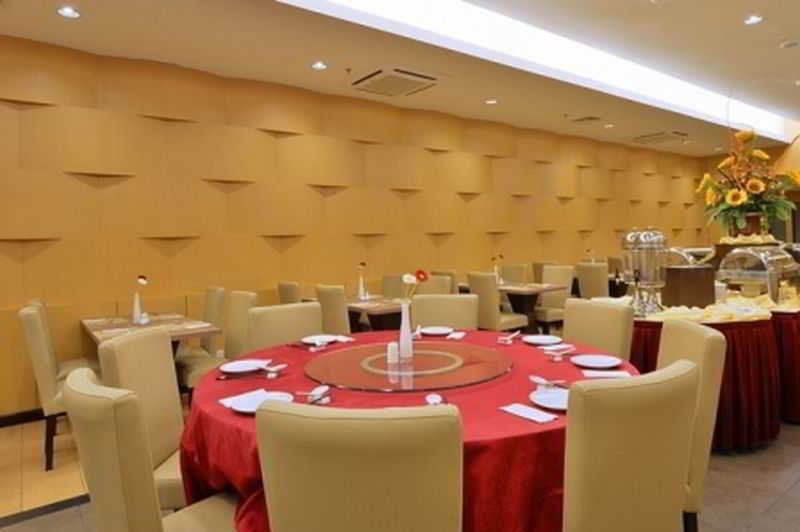 Lintas View Hotel Кота Кинабалу Екстериор снимка